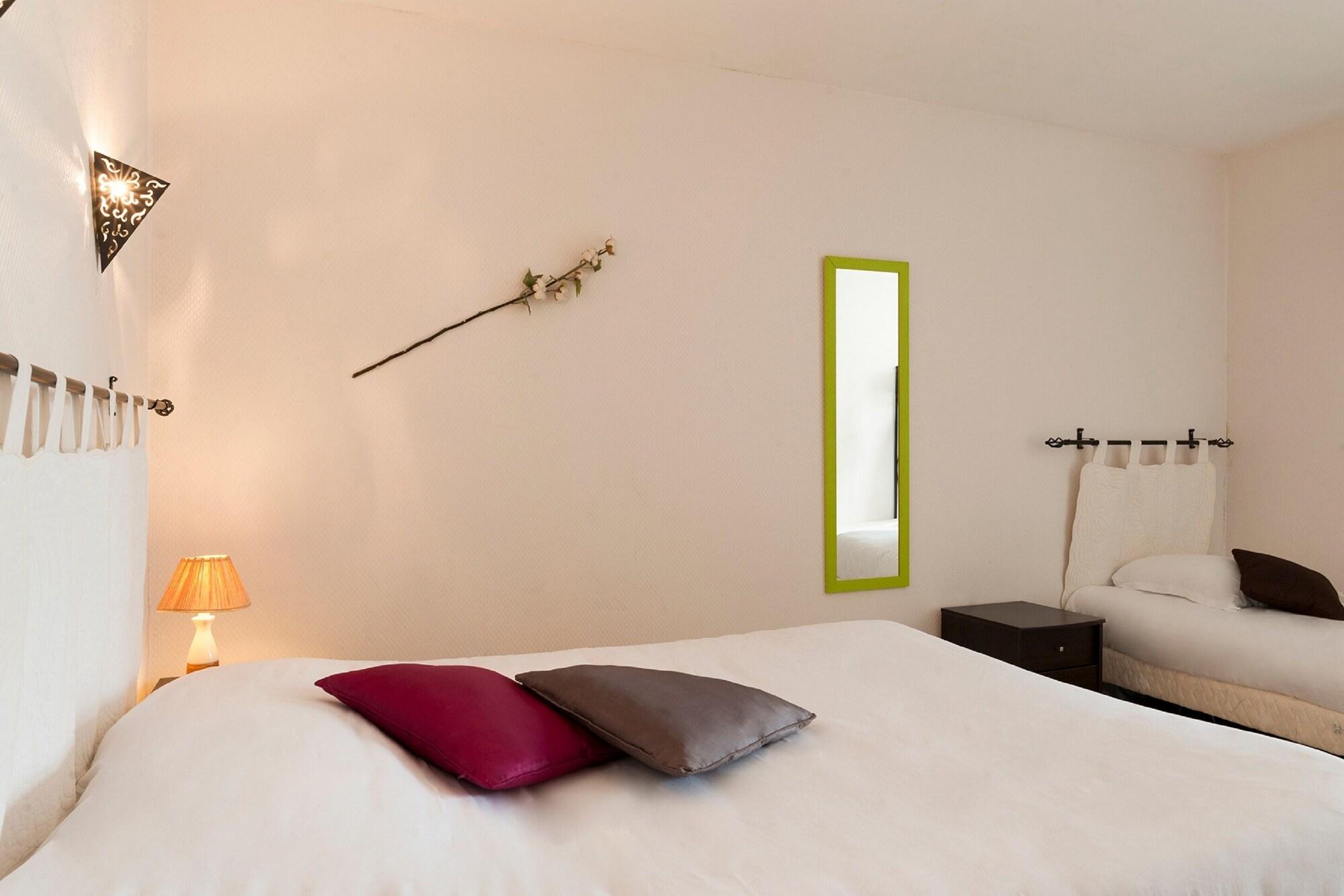 The Originals City, Hotel Le Cheval Rouge, Tours Ouest Вілландрі Екстер'єр фото