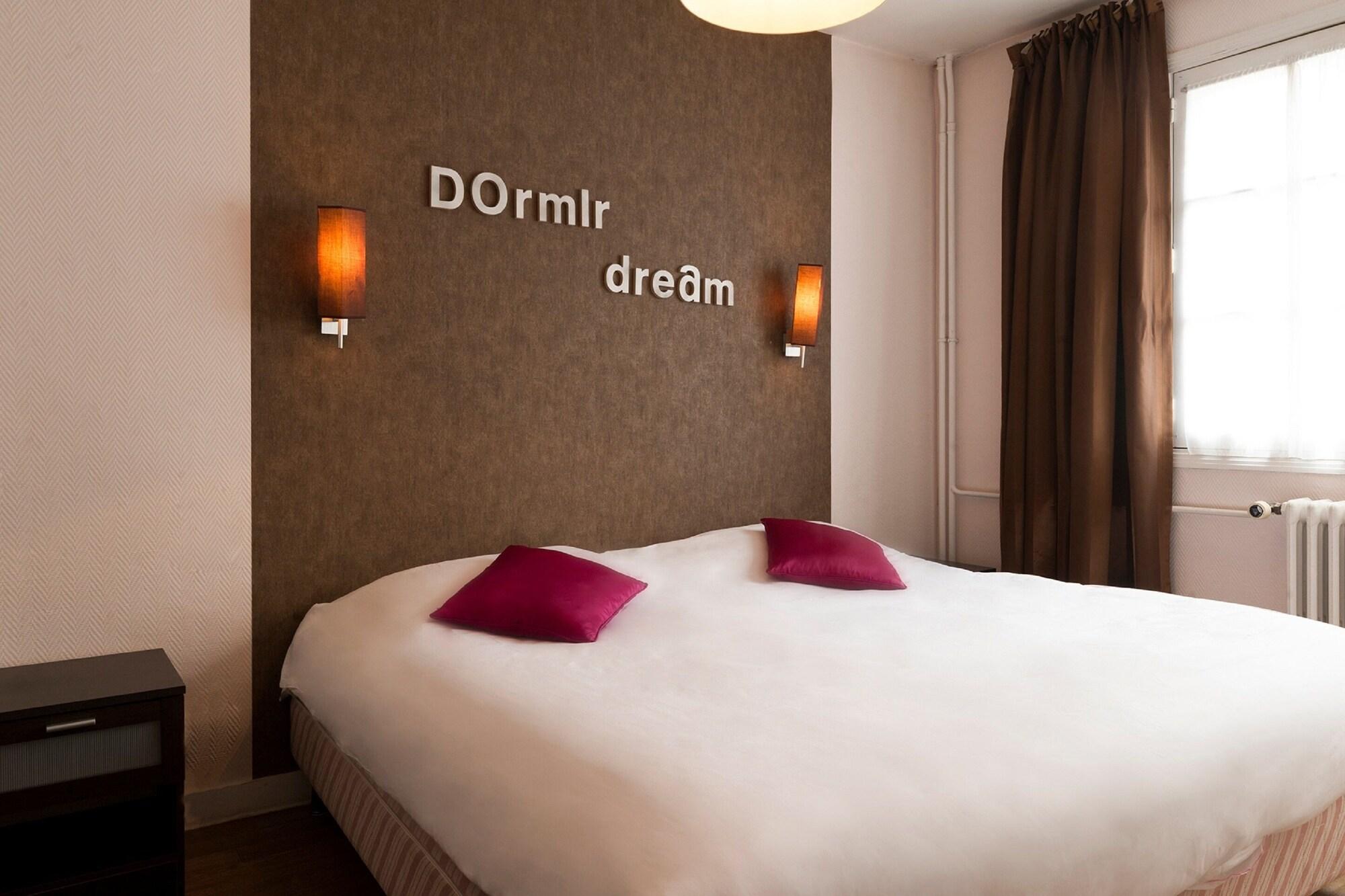 The Originals City, Hotel Le Cheval Rouge, Tours Ouest Вілландрі Екстер'єр фото