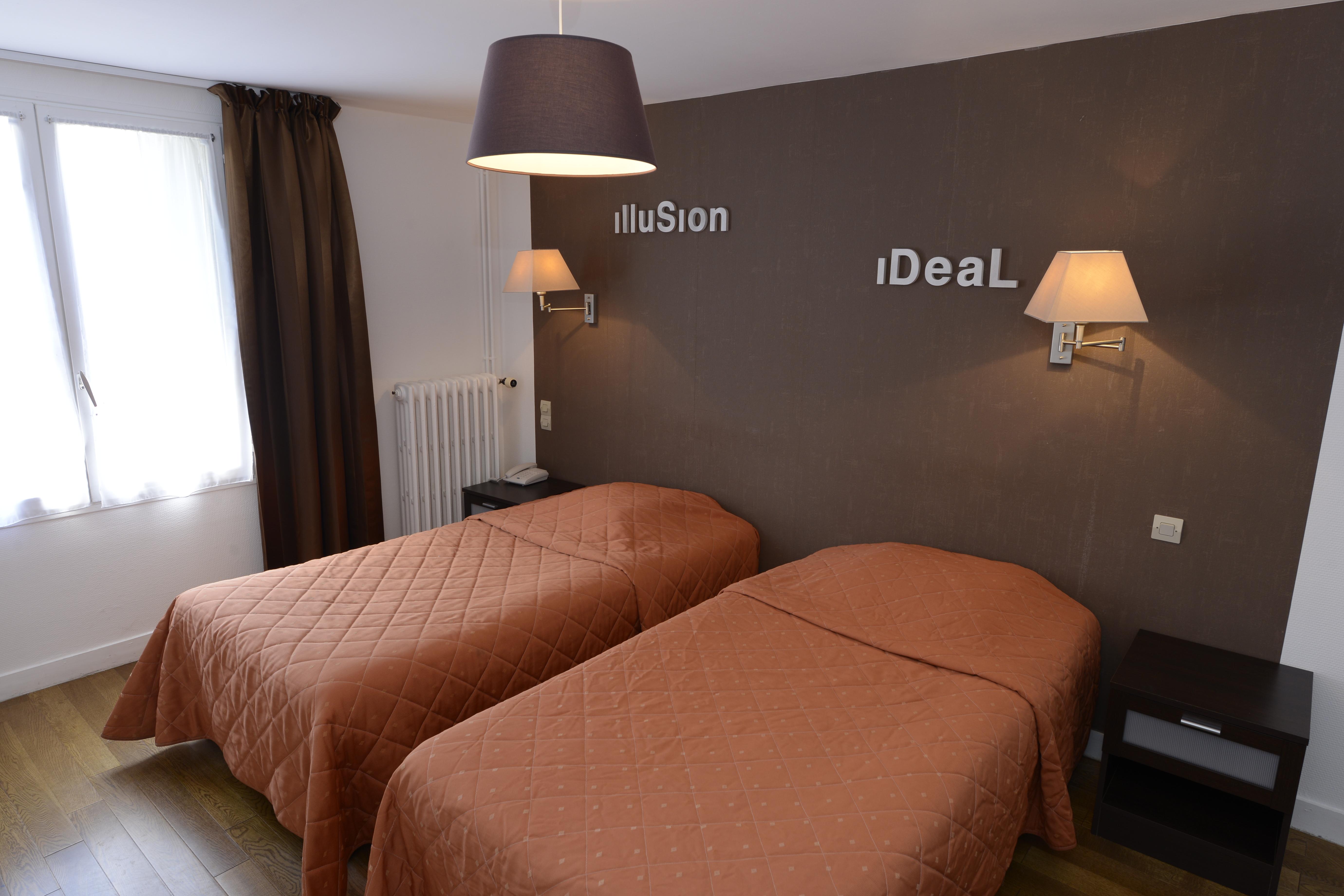 The Originals City, Hotel Le Cheval Rouge, Tours Ouest Вілландрі Екстер'єр фото