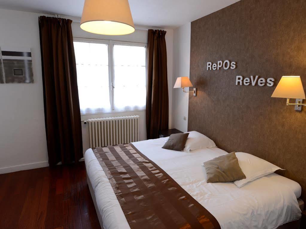 The Originals City, Hotel Le Cheval Rouge, Tours Ouest Вілландрі Екстер'єр фото