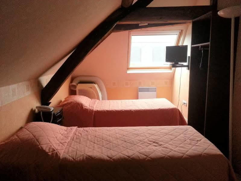 The Originals City, Hotel Le Cheval Rouge, Tours Ouest Вілландрі Екстер'єр фото